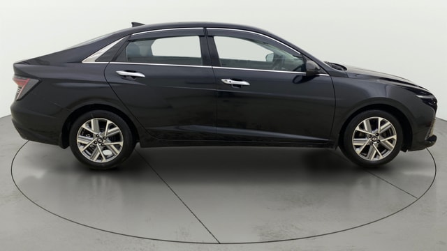 View Hyundai Verna Image 9 Used Hyundai Verna Image 9