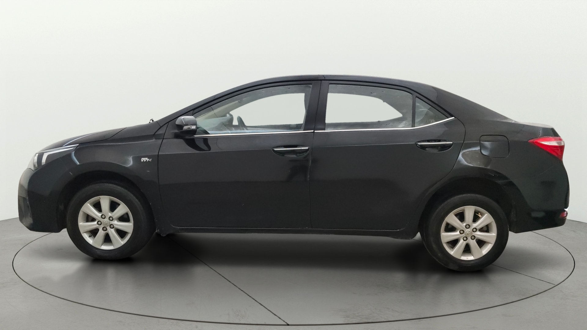 View 2016 Toyota Corolla Altis 1.8 G Image 5 Used 2016 Toyota Corolla Altis 1.8 G Image 5