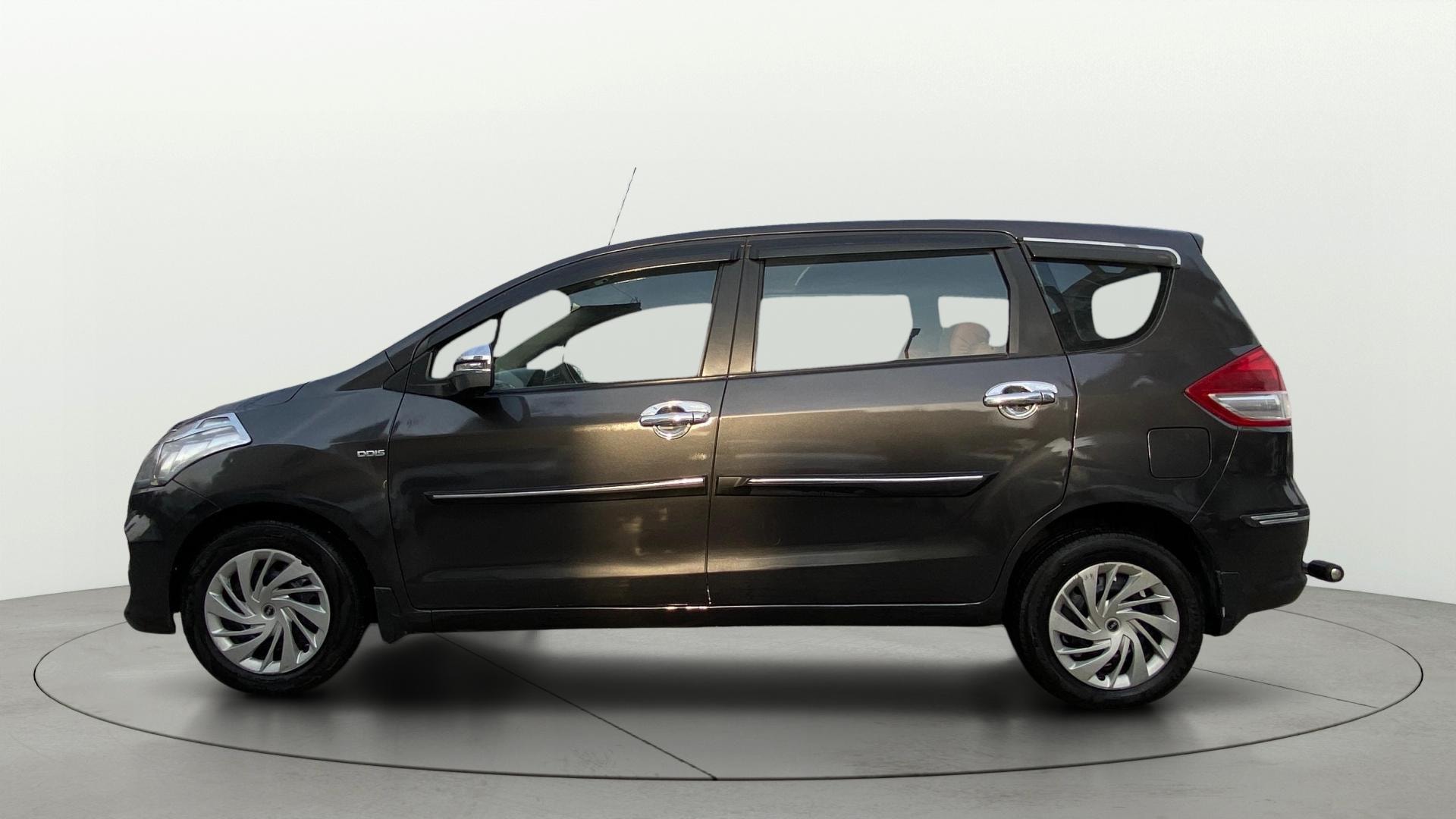 View 2019 Maruti Suzuki 1000 Base Variant Image 5 Used 2019 Maruti Suzuki 1000 Base Variant Image 5