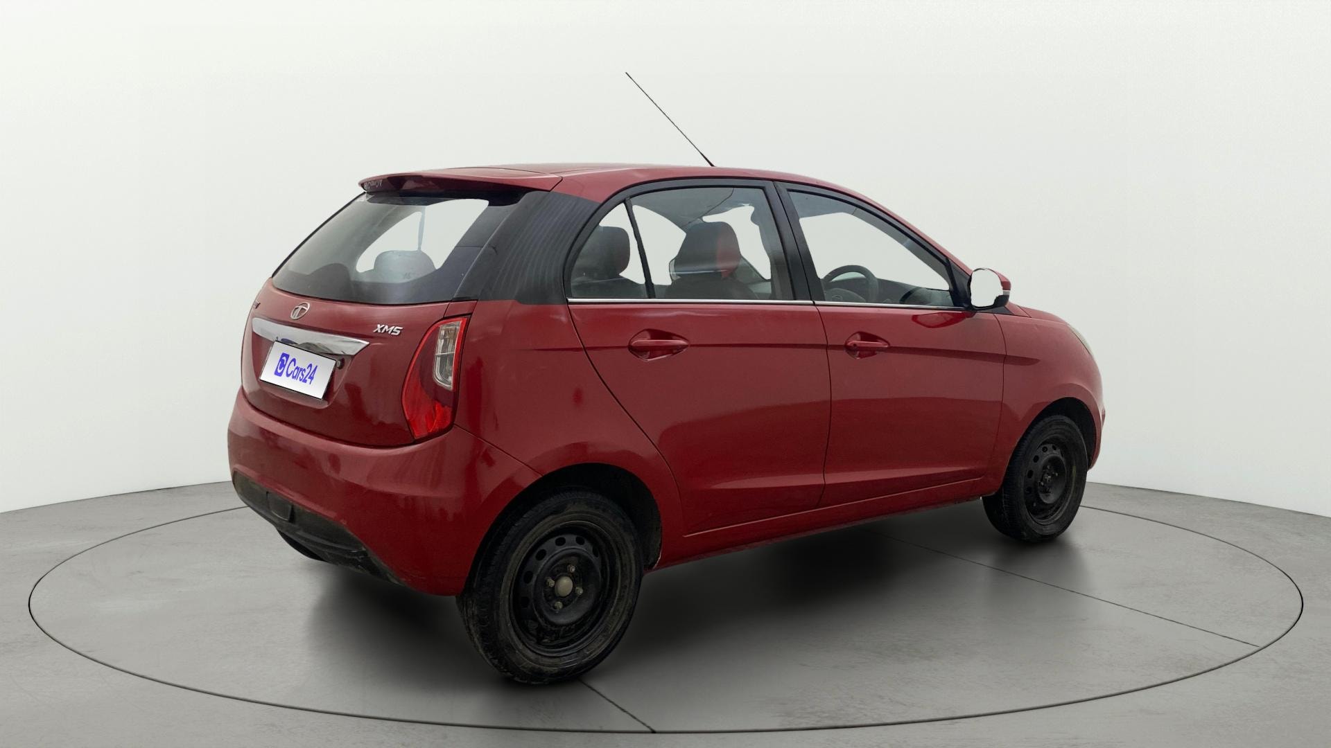 View 2015 Tata Bolt XE Quadrajet 75PS Diesel Image 42 Used 2015 Tata Bolt XE Quadrajet 75PS Diesel Image 42