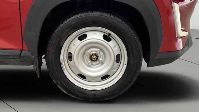 View Nissan Magnite Image 40 Used Nissan Magnite Image 40