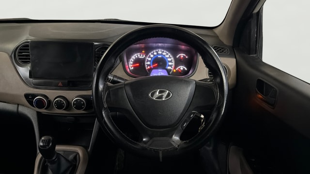 View Hyundai Grand i10 Image 20 Used Hyundai Grand i10 Image 20