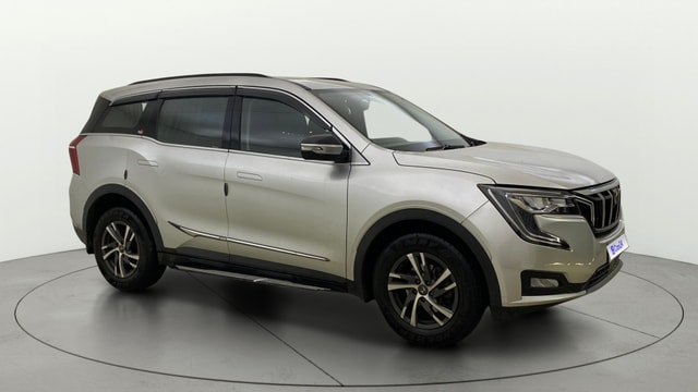 View Mahindra XUV700 Image 36 Used Mahindra XUV700 Image 36
