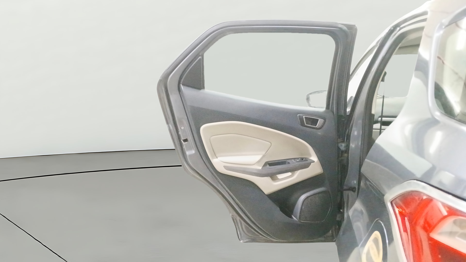 View 2021 Ford EcoSport 1.5 TDCi Diesel Ambiente BS IV Image 22 Used 2021 Ford EcoSport 1.5 TDCi Diesel Ambiente BS IV Image 22