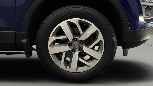 View Tata Safari Image 43 Used Tata Safari Image 43