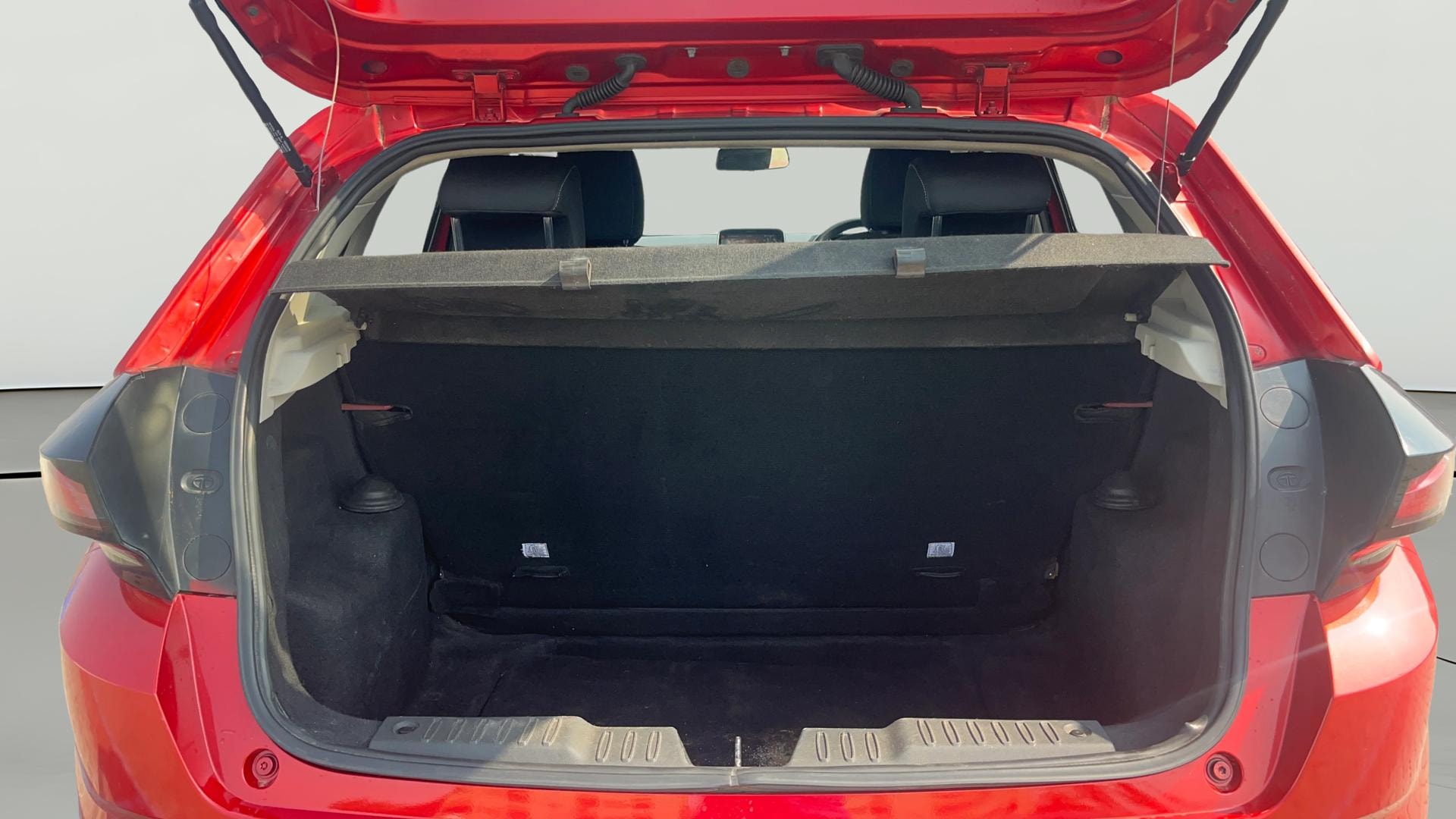 Used 2021 Tata Altroz Used 2021 Tata Altroz