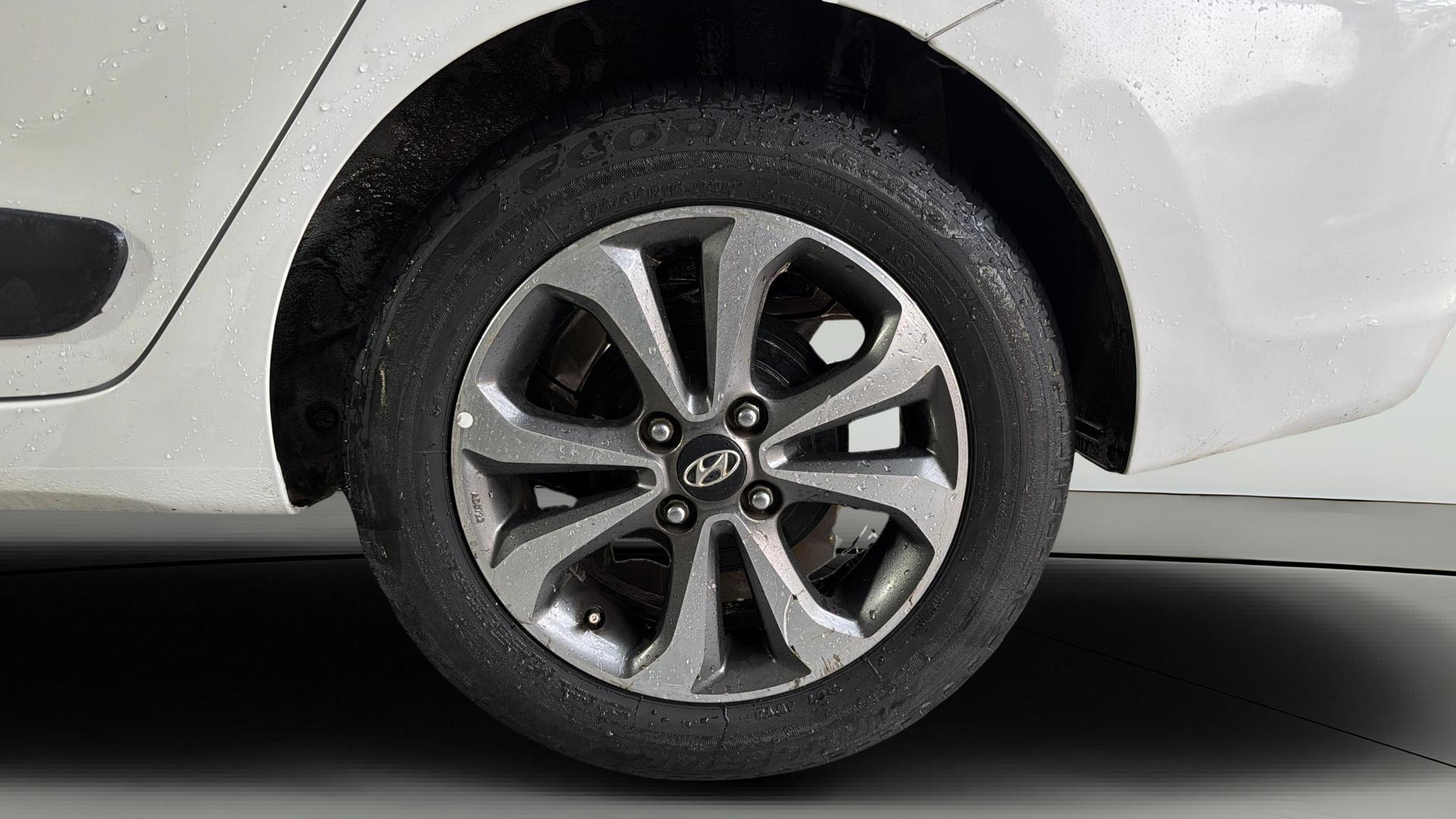 Used 2014 Hyundai Xcent Used 2014 Hyundai Xcent