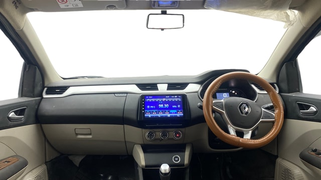 View Renault Triber Image 16 Used Renault Triber Image 16