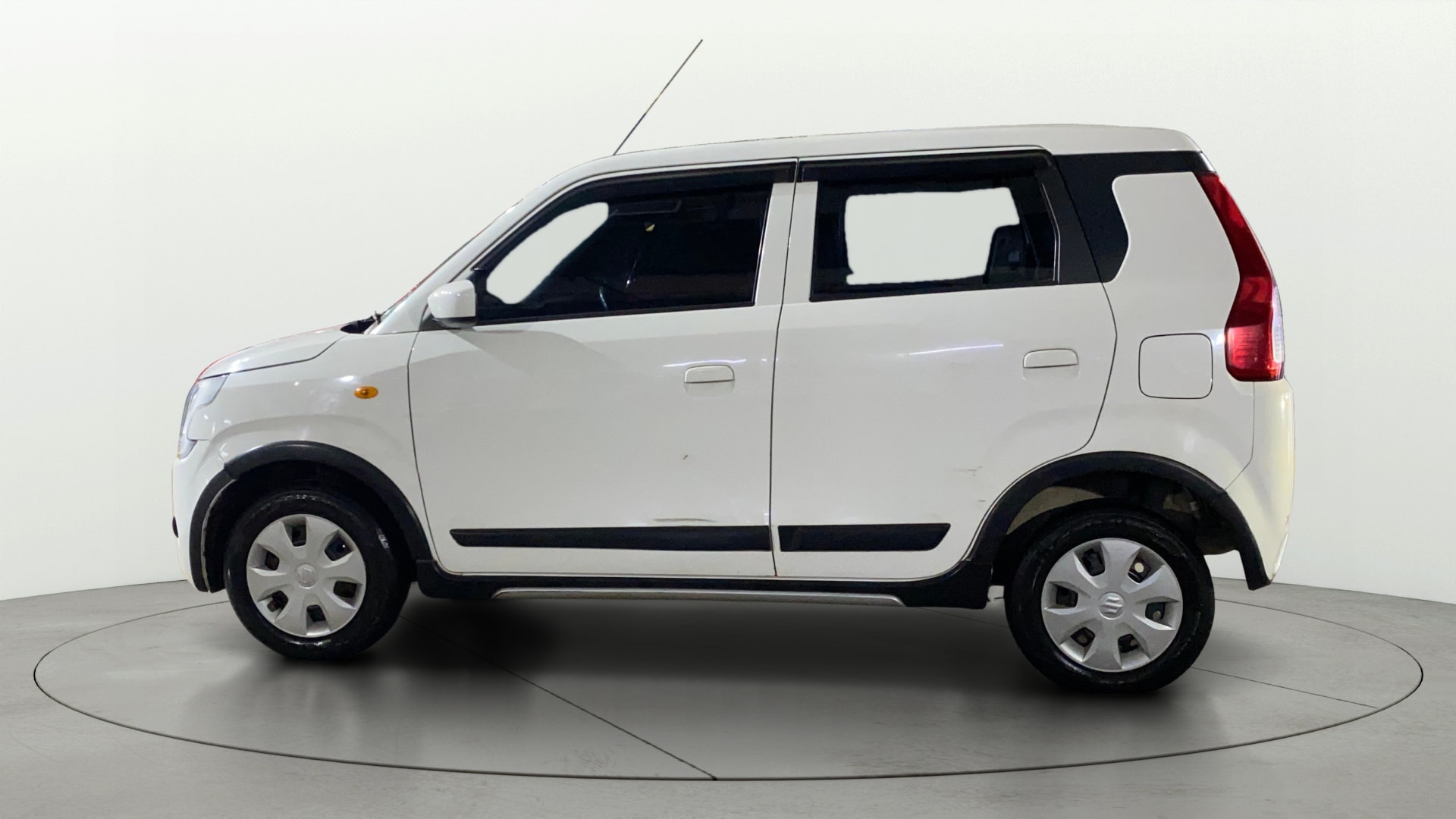 Used 2024 Maruti Suzuki 1000 Used 2024 Maruti Suzuki 1000