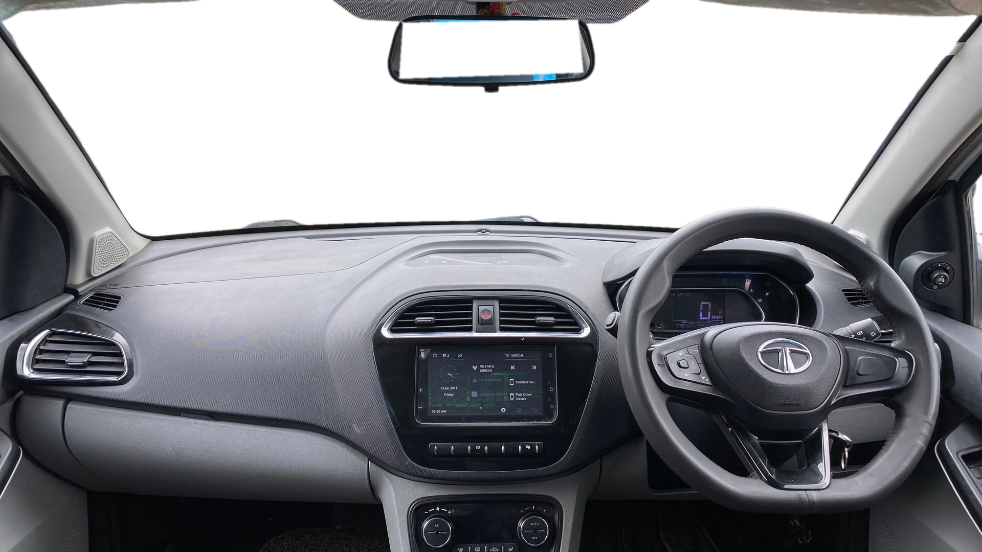 View 2020 Tata Tiago Revotorq XB Image 30 Used 2020 Tata Tiago Revotorq XB Image 30