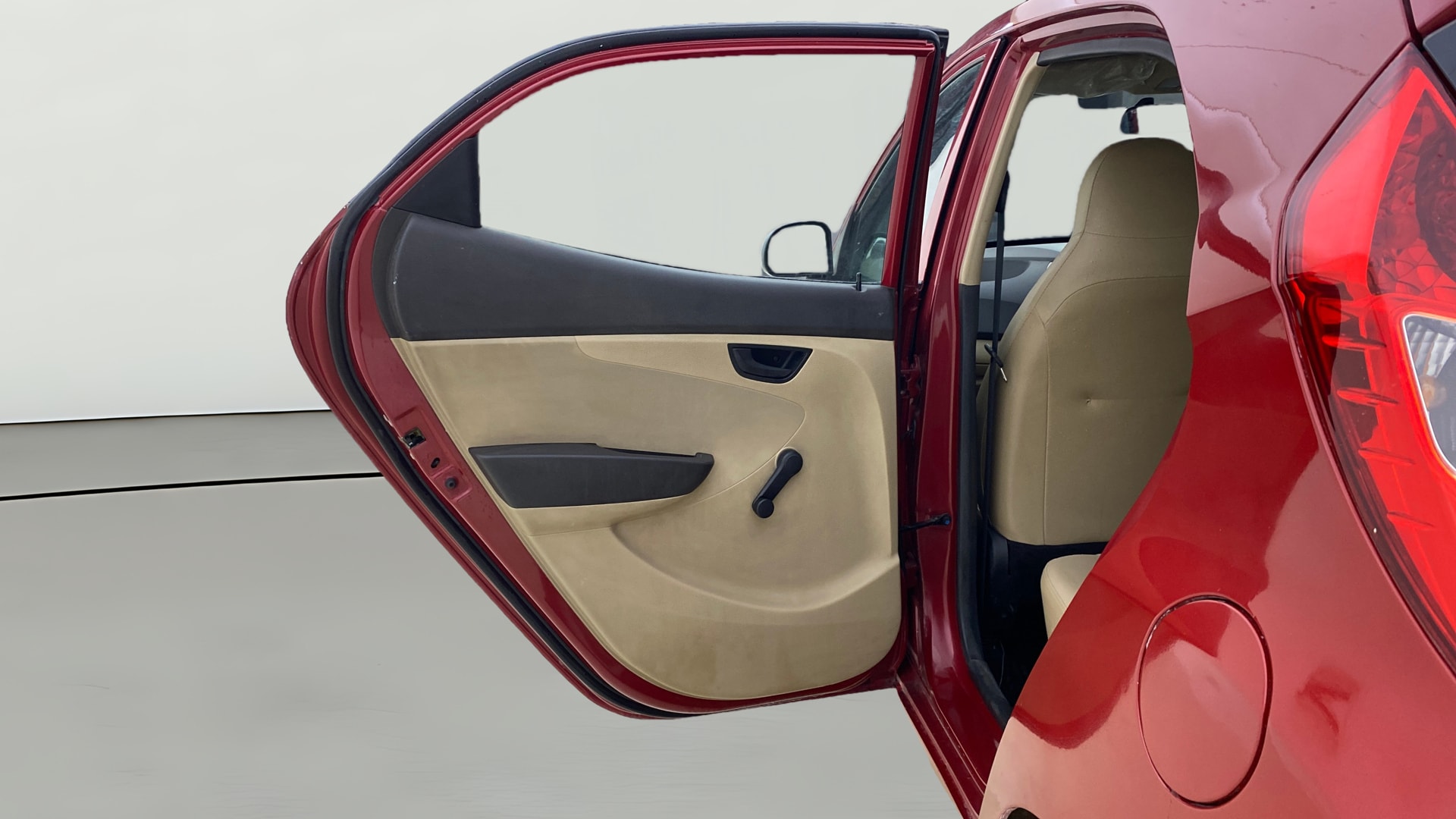 View 2017 Hyundai EON Era Plus Image 22 Used 2017 Hyundai EON Era Plus Image 22