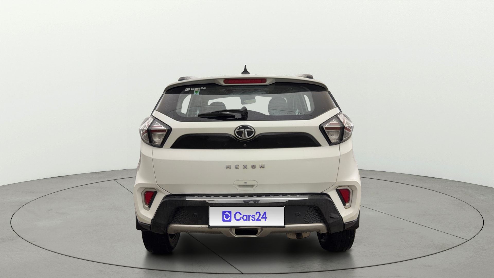 View 2022 Tata Nexon Revotron XZA Plus AMT Image 43 Used 2022 Tata Nexon Revotron XZA Plus AMT Image 43