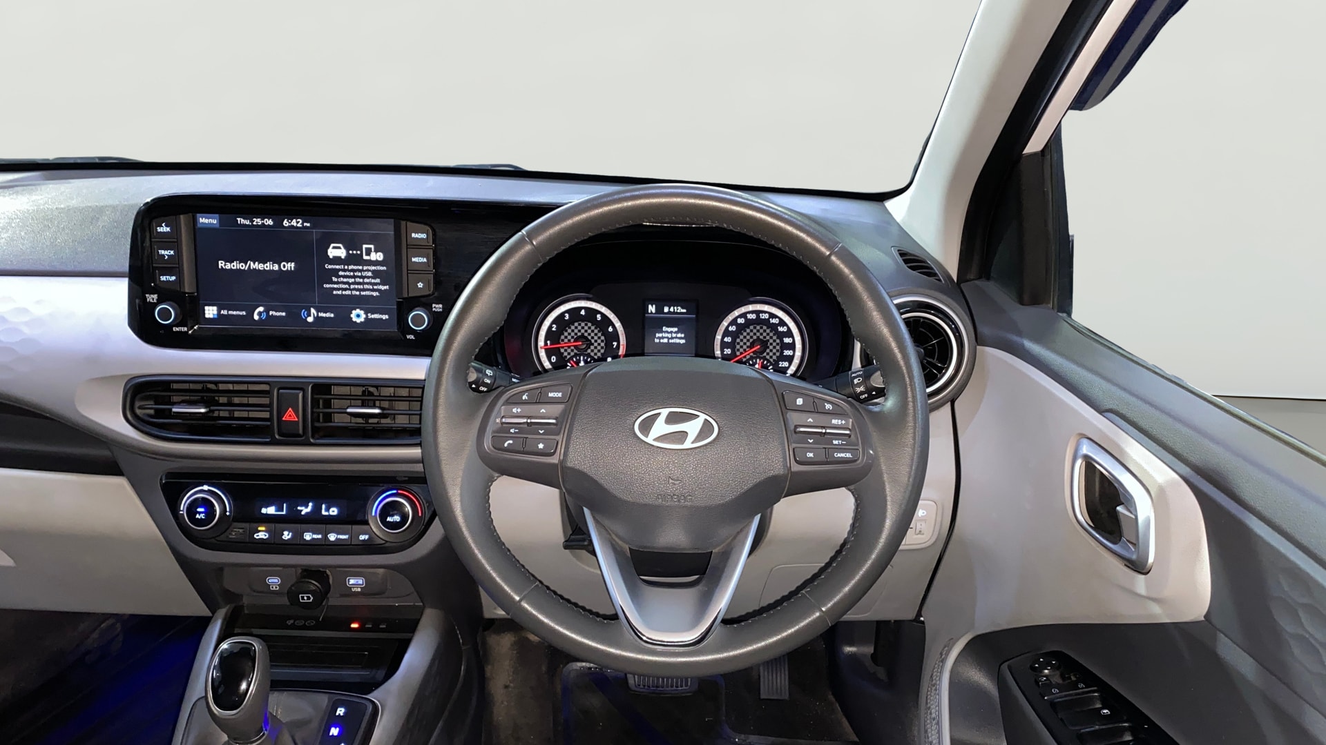 View 2023 Hyundai Grand i10 Nios Asta Petrol AMT Image 14 Used 2023 Hyundai Grand i10 Nios Asta Petrol AMT Image 14