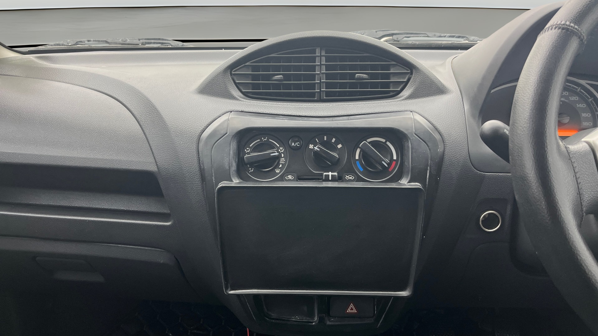 View 2018 Maruti Suzuki Alto 800 LX Image 17 Used 2018 Maruti Suzuki Alto 800 LX Image 17