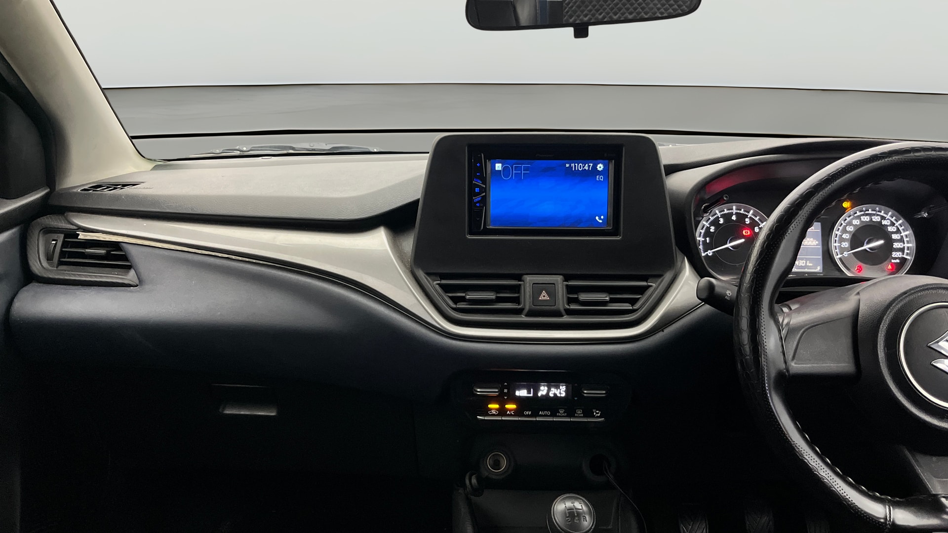 View 2024 Maruti Suzuki 1000 Base Variant Image 30 Used 2024 Maruti Suzuki 1000 Base Variant Image 30