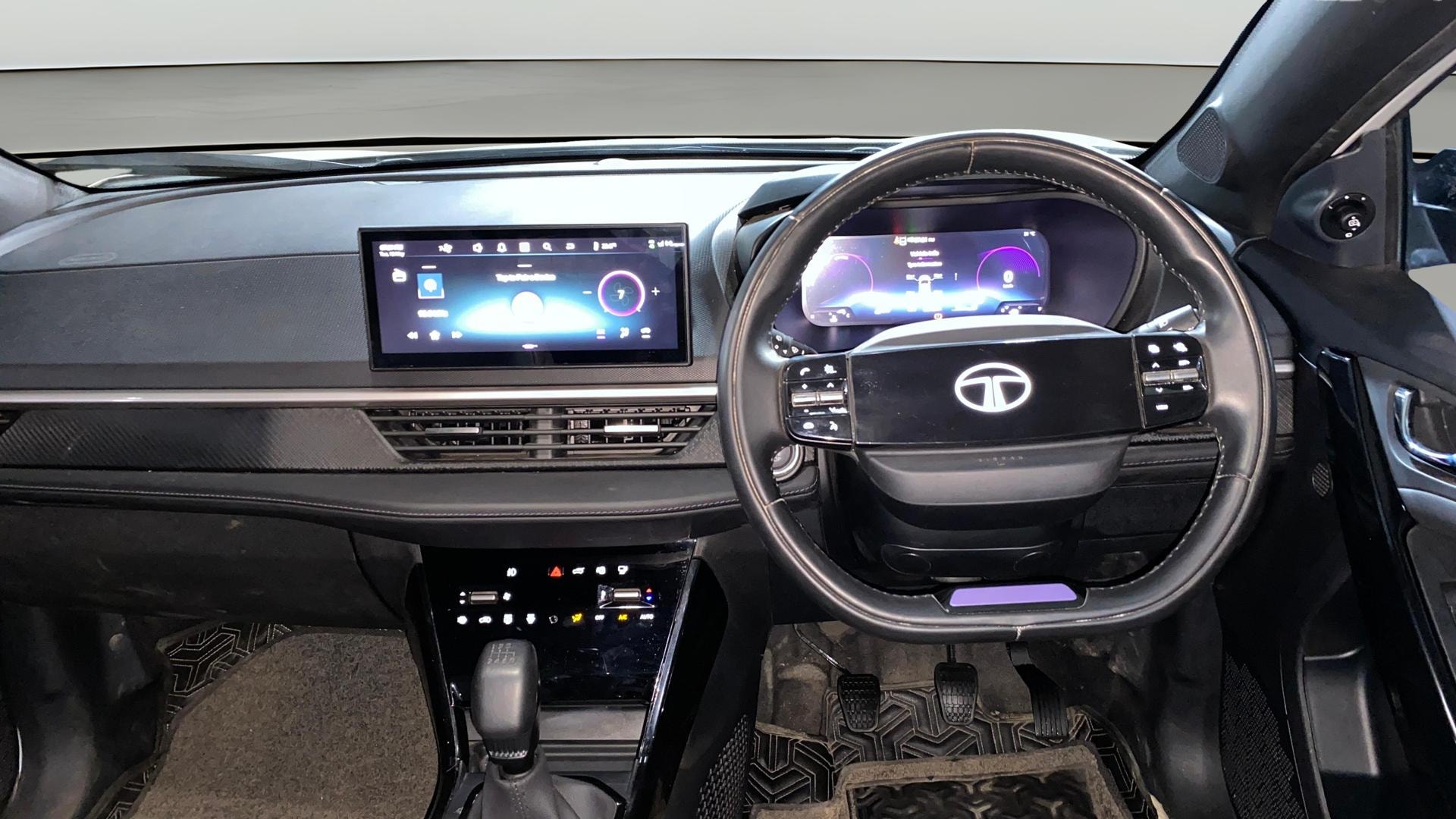View 2024 Tata Nexon Revotron XE Image 21 Used 2024 Tata Nexon Revotron XE Image 21
