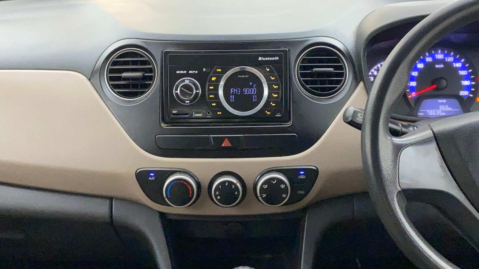 View 2017 Hyundai Xcent E Petrol Image 17 Used 2017 Hyundai Xcent E Petrol Image 17