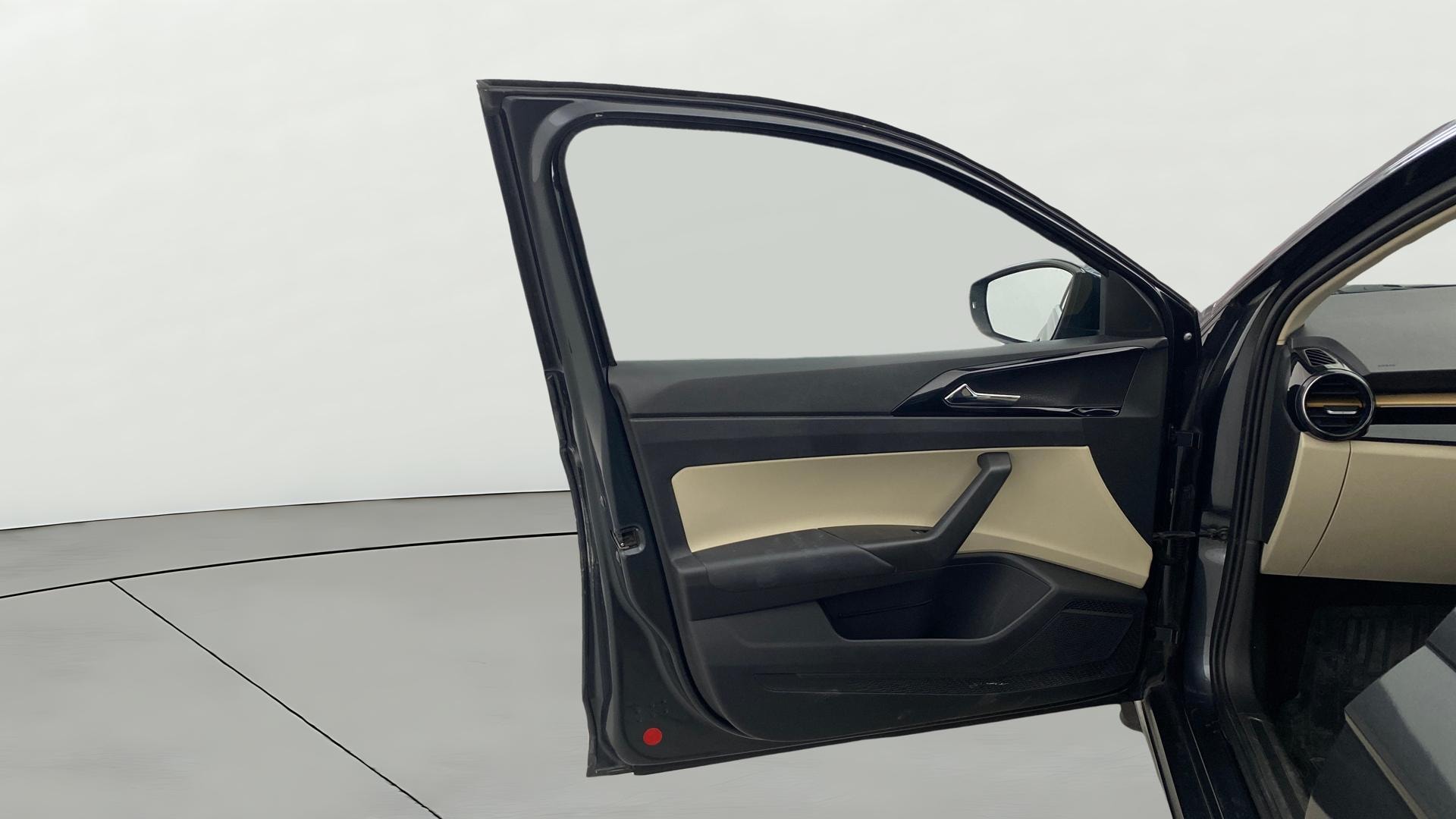 View 2022 Skoda Slavia Style 1.5 TSI DSG Image 32 Used 2022 Skoda Slavia Style 1.5 TSI DSG Image 32