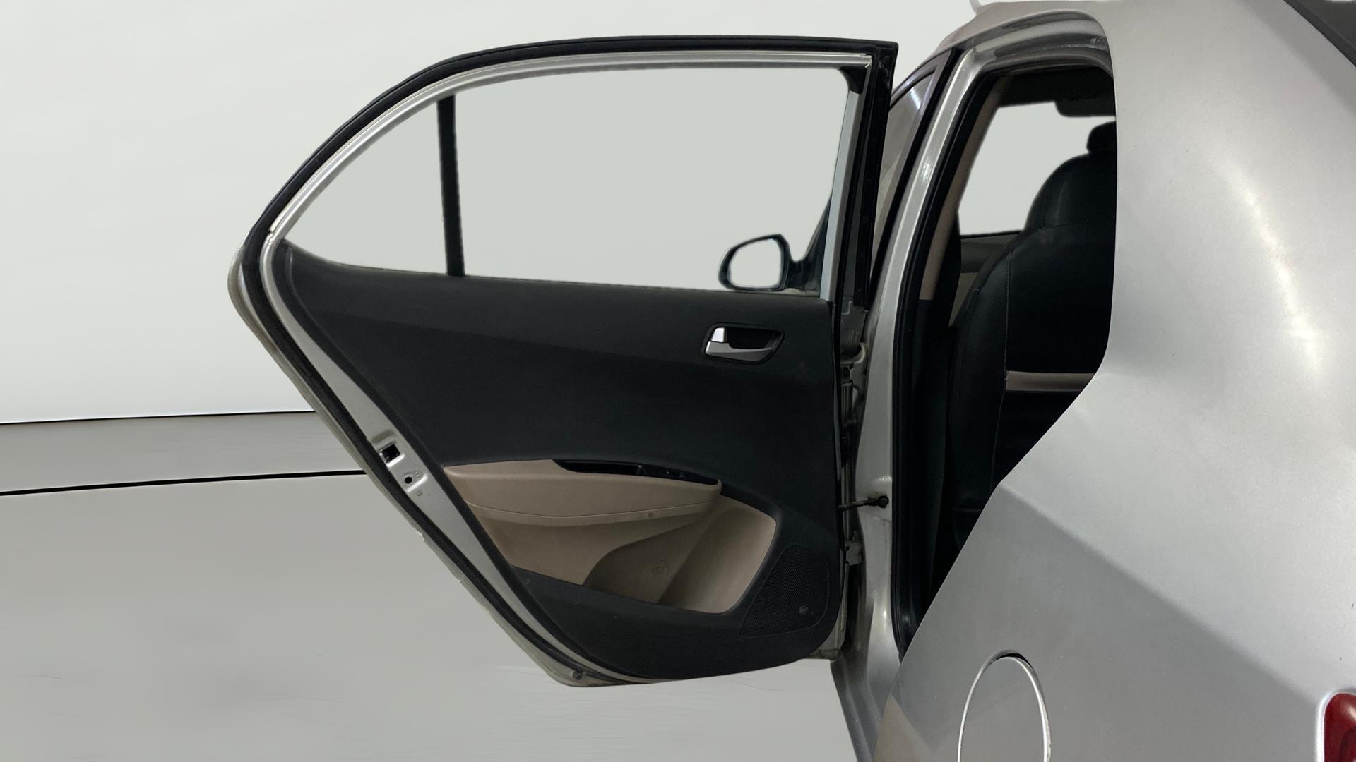 View 2014 Hyundai Xcent S Petrol Image 22 Used 2014 Hyundai Xcent S Petrol Image 22
