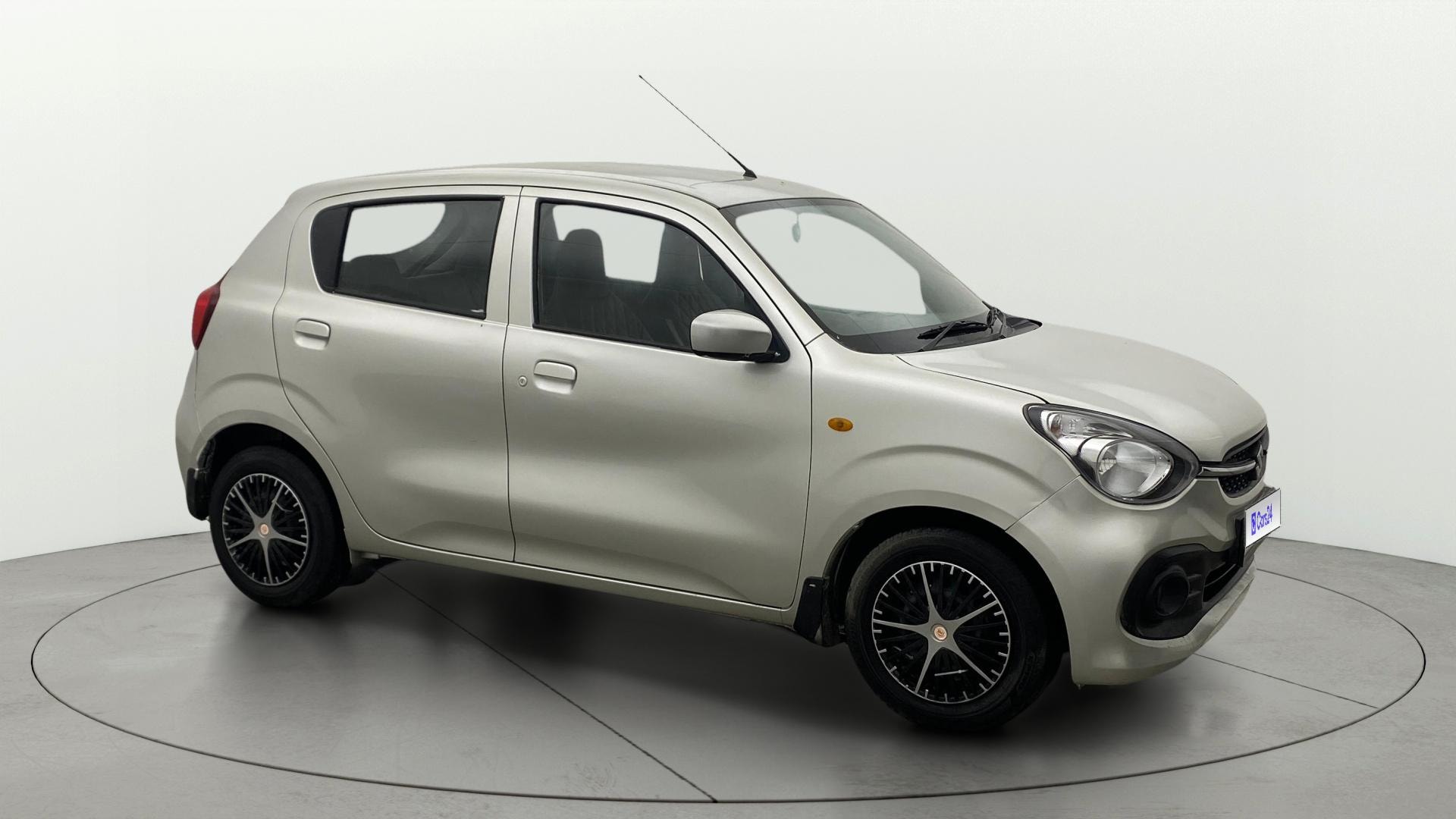 View 2022 Maruti Suzuki 1000 Base Variant Image 35 Used 2022 Maruti Suzuki 1000 Base Variant Image 35