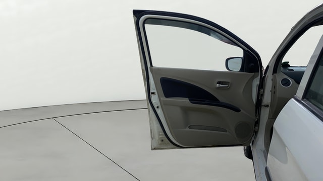 View Maruti Suzuki 1000 Image 30 Used Maruti Suzuki 1000 Image 30