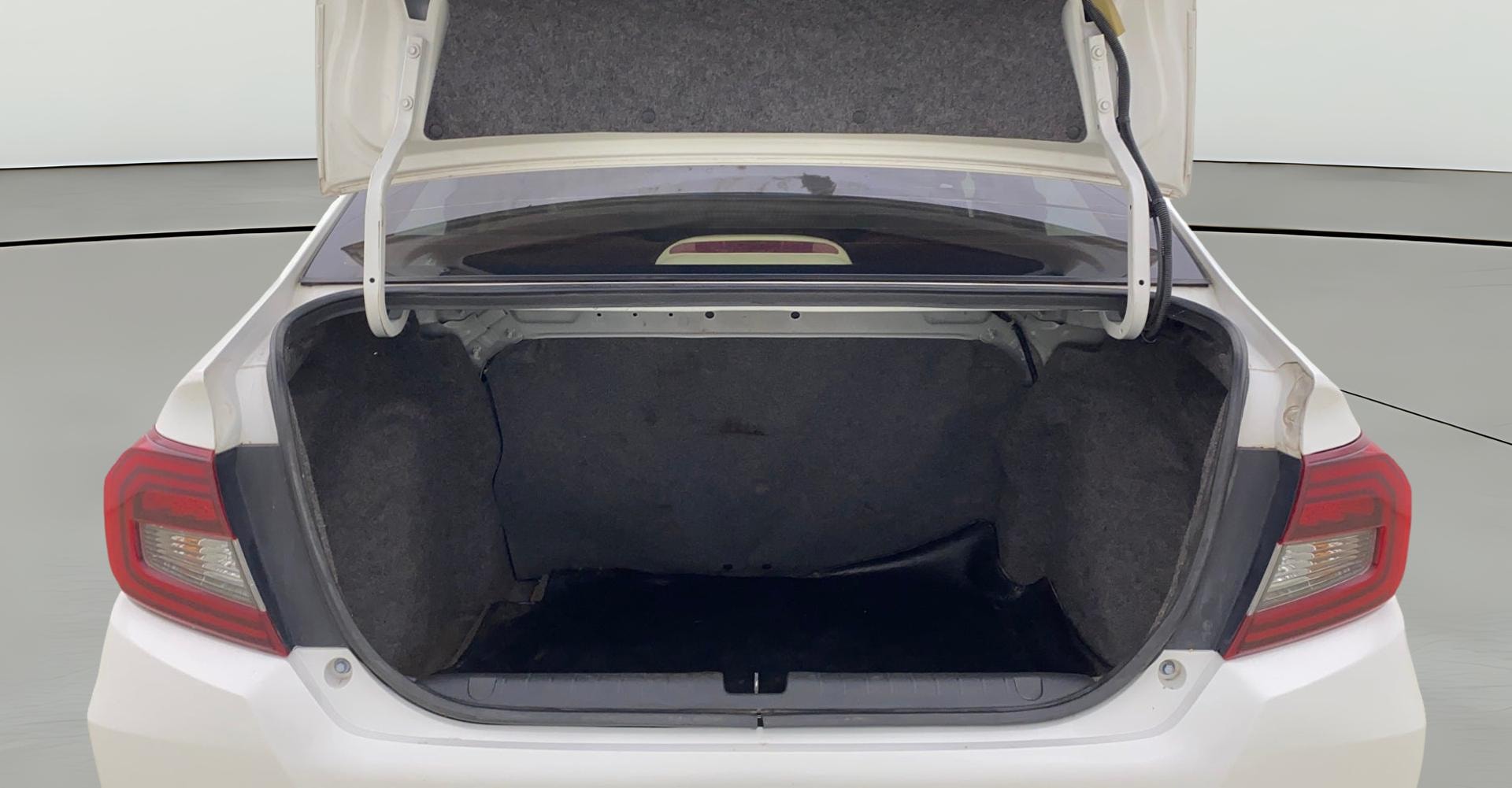 View 2023 Honda Amaze E MT Petrol BS IV Image 38 Used 2023 Honda Amaze E MT Petrol BS IV Image 38