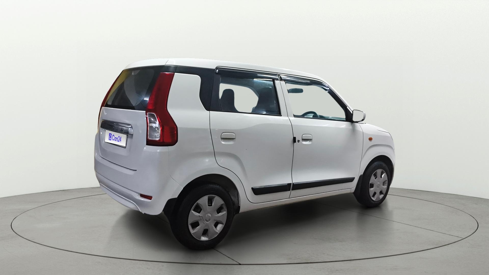 View 2021 Maruti Suzuki 1000 Base Variant Image 41 Used 2021 Maruti Suzuki 1000 Base Variant Image 41