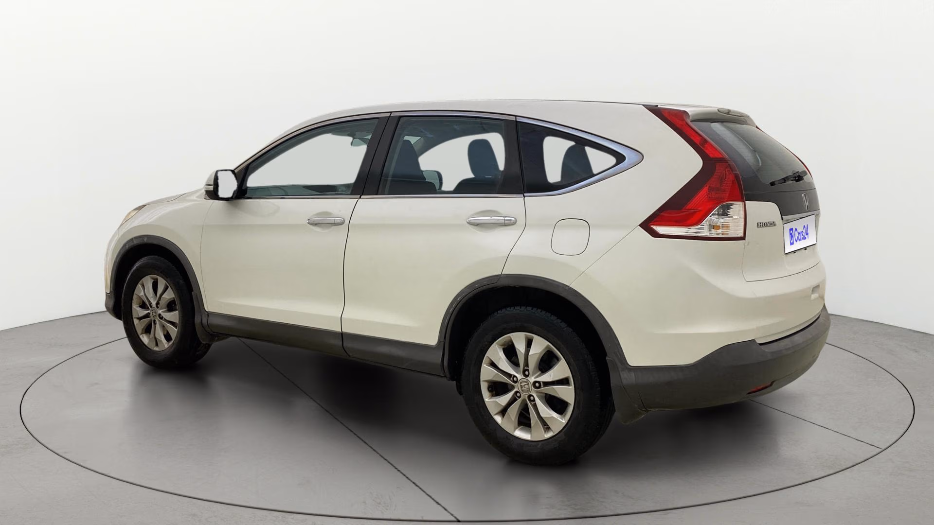 View 2016 Honda CR-V 2.0L AT Petrol Image 2 Used 2016 Honda CR-V 2.0L AT Petrol Image 2