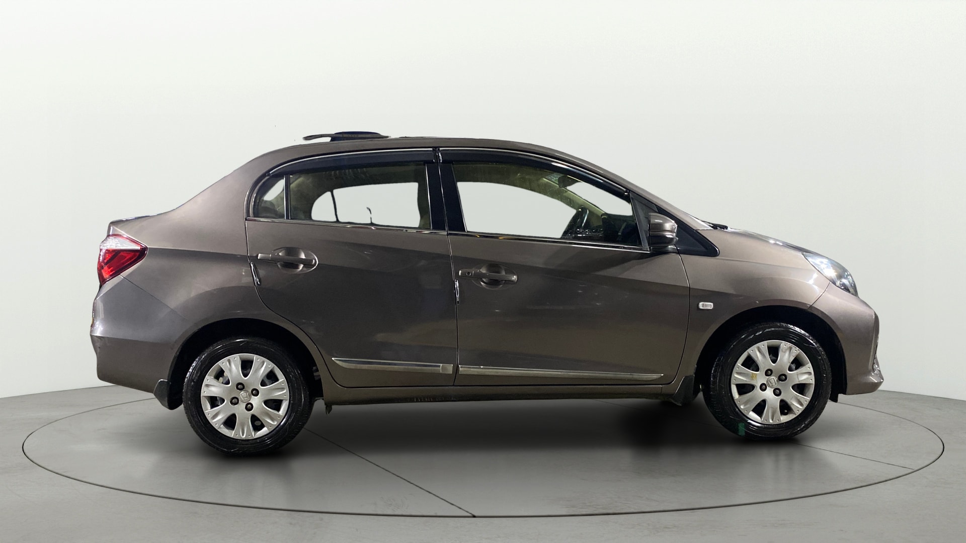 View 2016 Honda Amaze E MT Petrol BS IV Image 8 Used 2016 Honda Amaze E MT Petrol BS IV Image 8