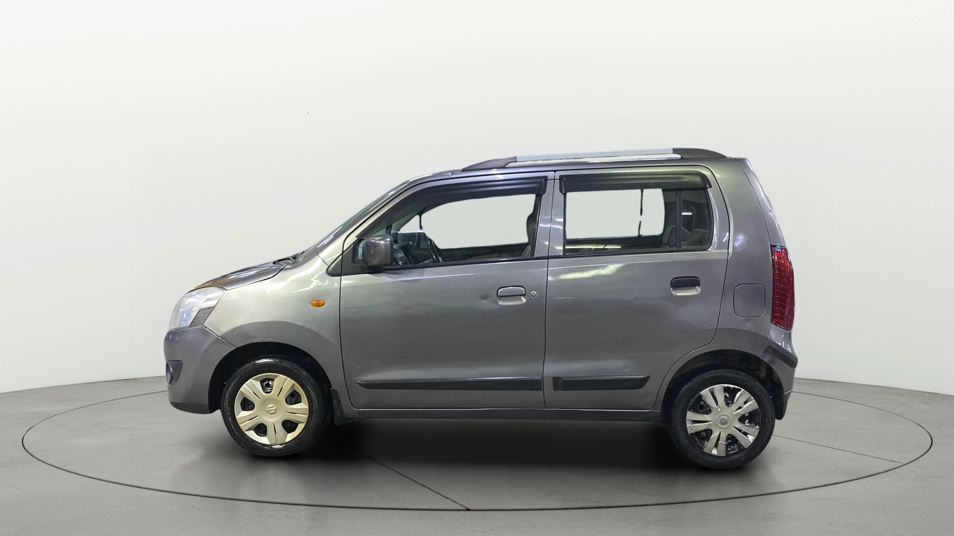 View 2016 Maruti Suzuki 1000 Base Variant Image 28 Used 2016 Maruti Suzuki 1000 Base Variant Image 28