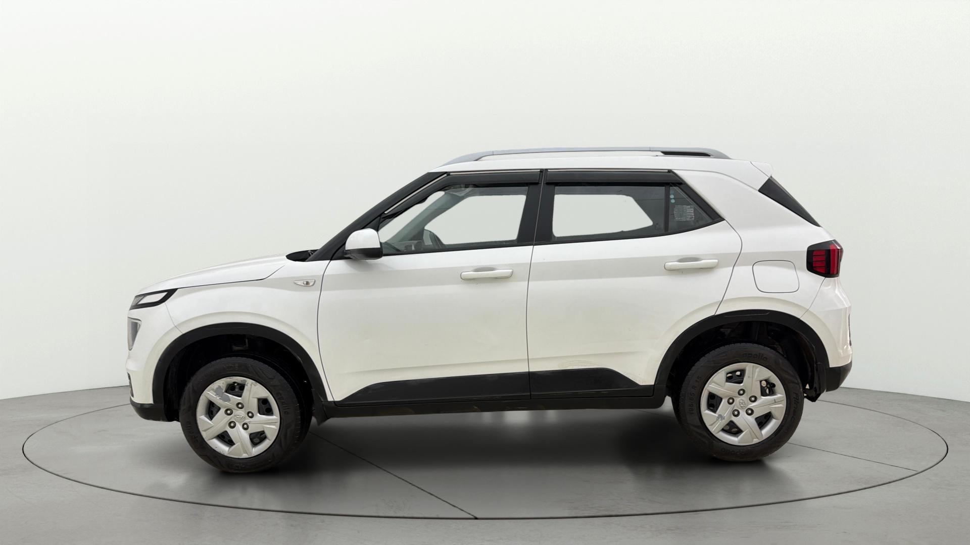 View 2023 Hyundai Venue S 1.2 Petrol Image 5 Used 2023 Hyundai Venue S 1.2 Petrol Image 5