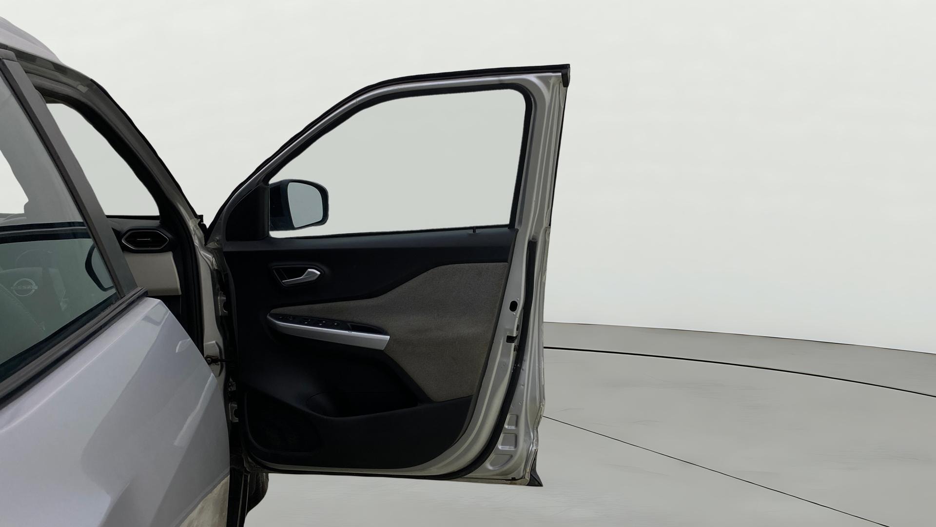 View 2022 Nissan Magnite XL Image 44 Used 2022 Nissan Magnite XL Image 44