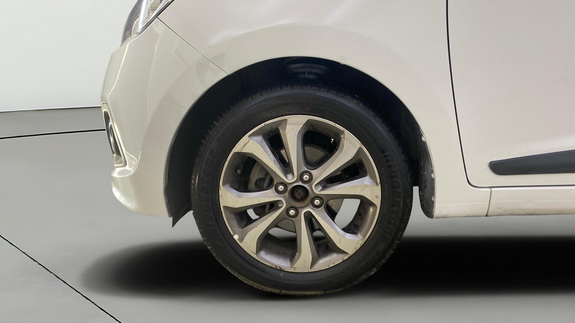 Used 2015 Hyundai Xcent Used 2015 Hyundai Xcent