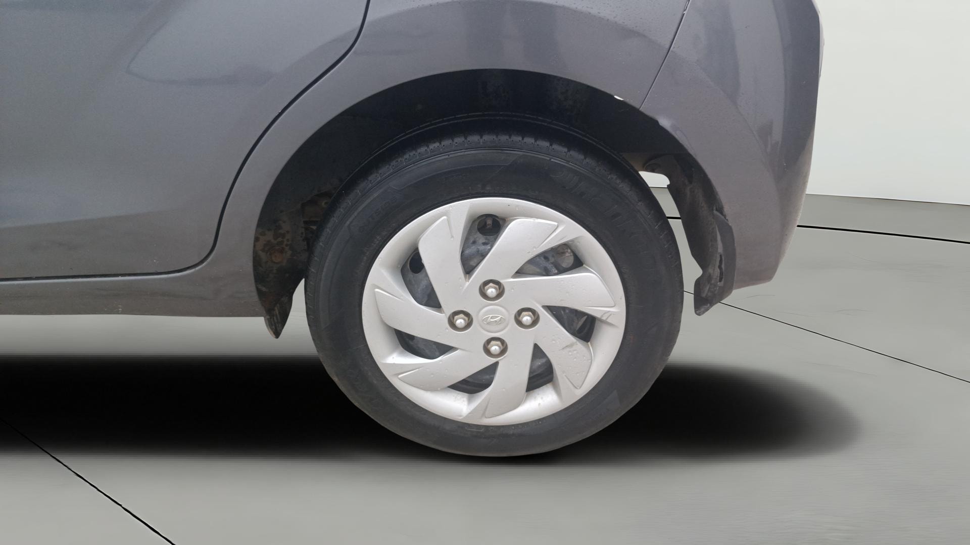 View 2019 Hyundai New Santro D-Lite Petrol Image 11 Used 2019 Hyundai New Santro D-Lite Petrol Image 11