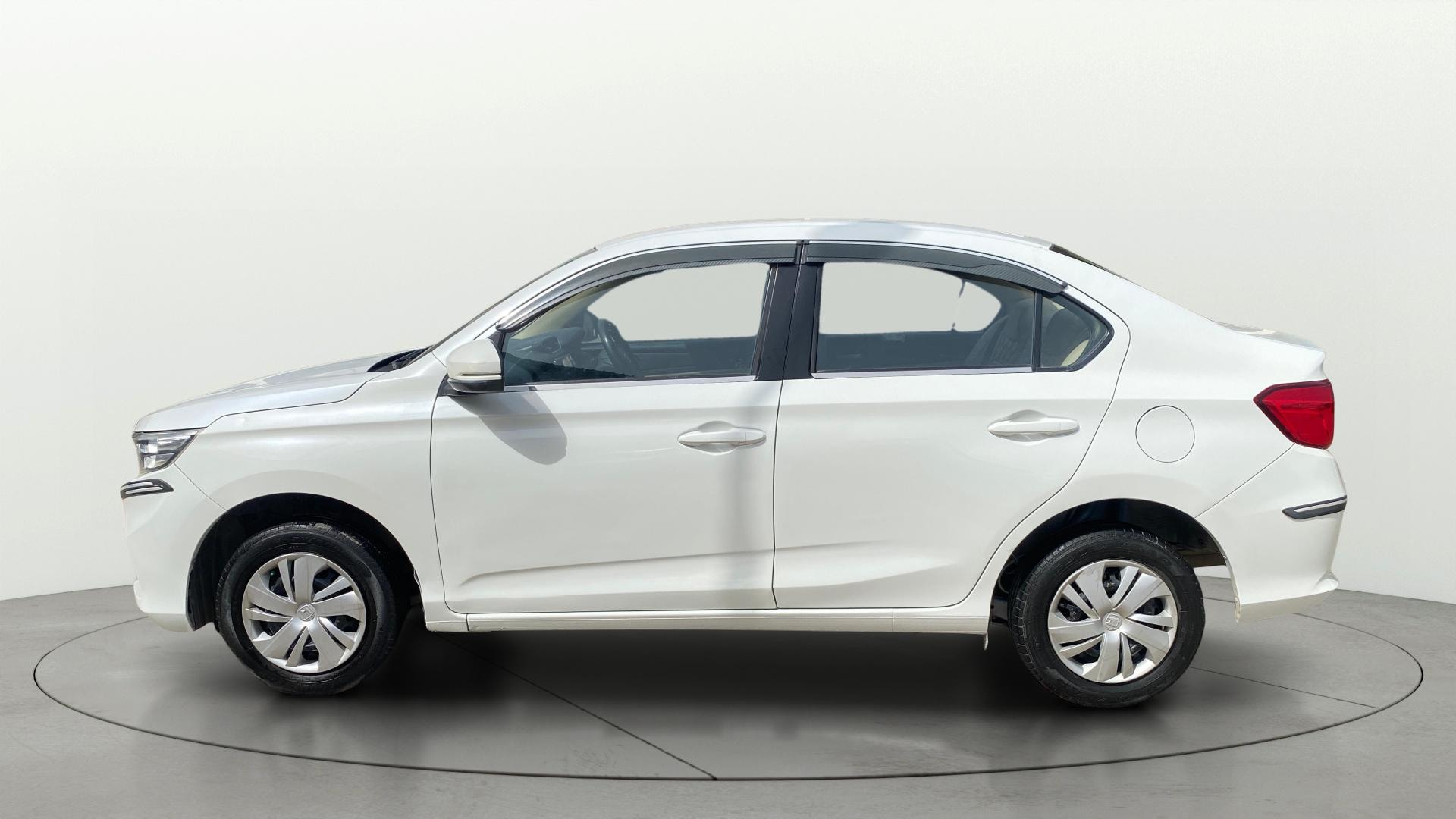 View 2020 Honda Amaze E MT Petrol BS IV Image 5 Used 2020 Honda Amaze E MT Petrol BS IV Image 5