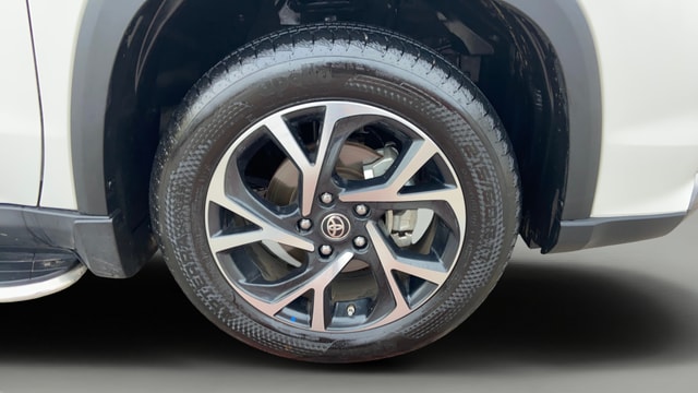 View Toyota Urban Cruiser Hyryder Image 43 Used Toyota Urban Cruiser Hyryder Image 43