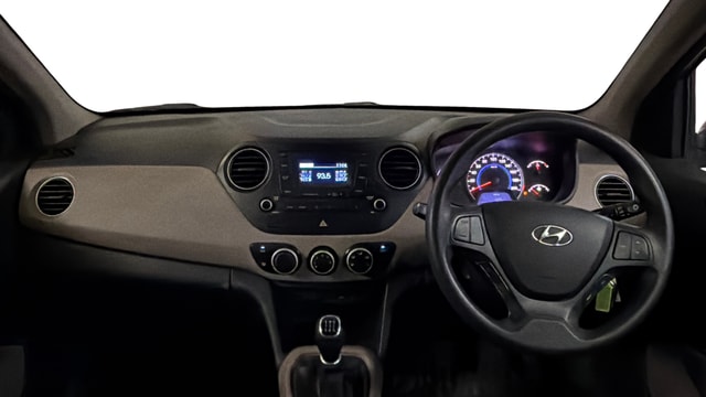 View Hyundai Grand i10 Image 15 Used Hyundai Grand i10 Image 15
