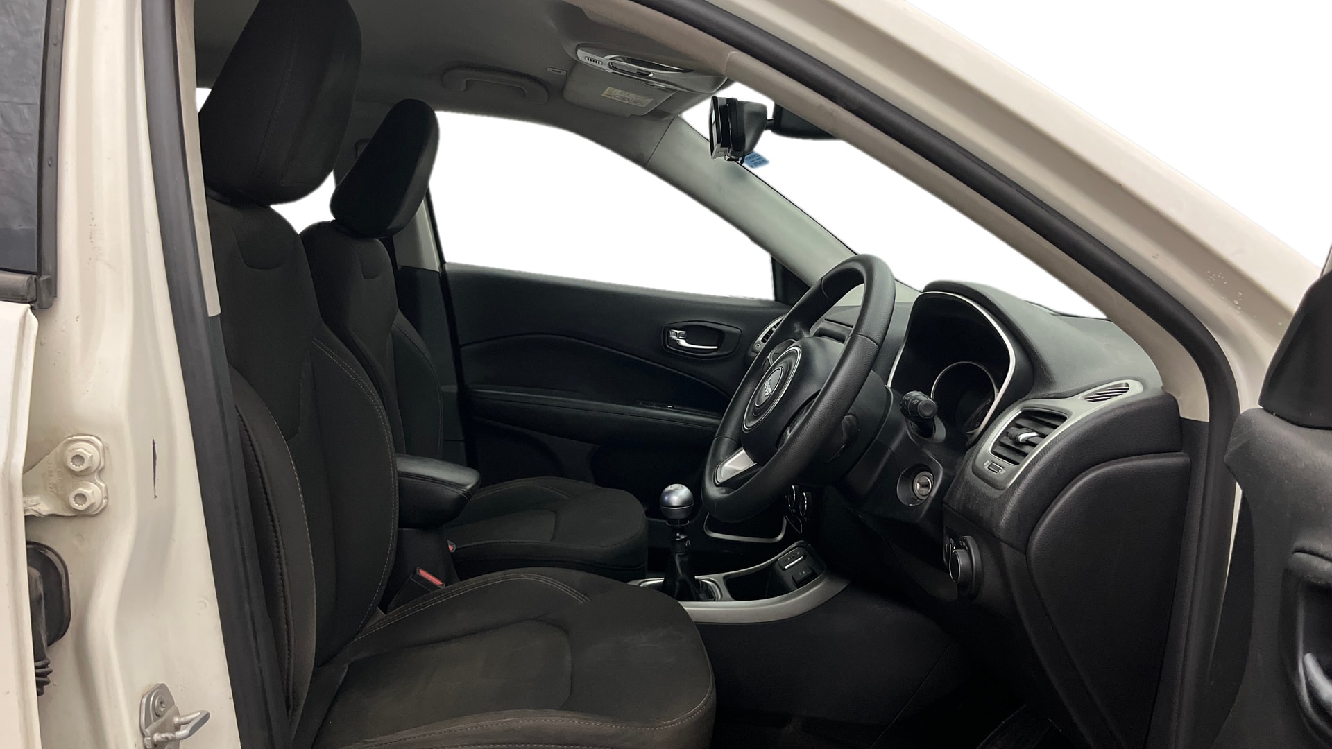 View 2019 Jeep Compass Sport 1.4 Multi AIR Petrol BS IV Image 17 Used 2019 Jeep Compass Sport 1.4 Multi AIR Petrol BS IV Image 17