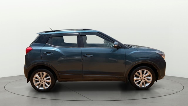 View Mahindra XUV300 Image 9 Used Mahindra XUV300 Image 9