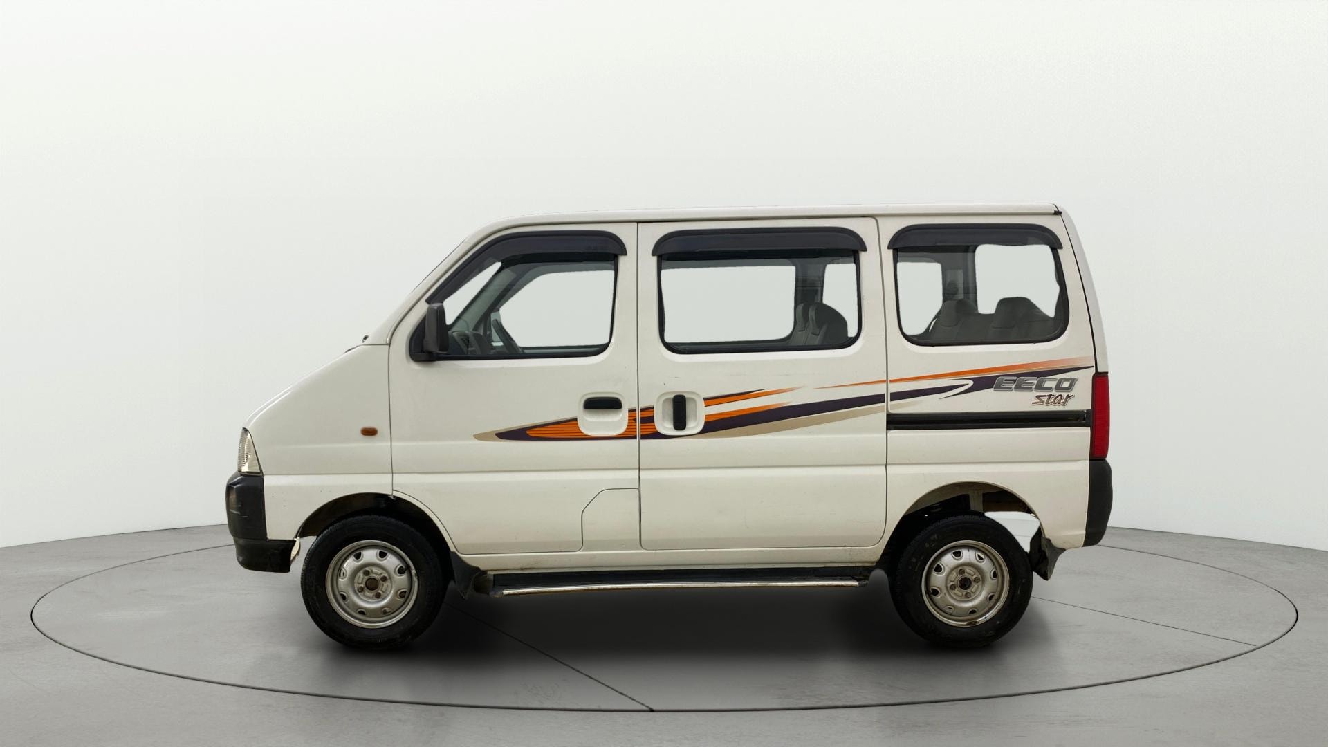 View 2021 Maruti Suzuki 1000 Base Variant Image 5 Used 2021 Maruti Suzuki 1000 Base Variant Image 5