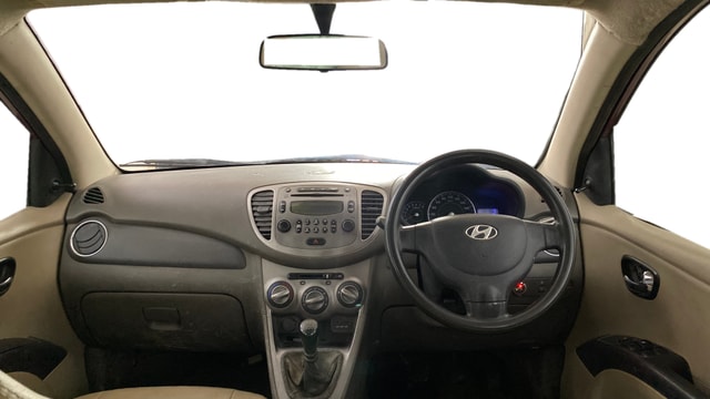 View Hyundai i10 Image 15 Used Hyundai i10 Image 15