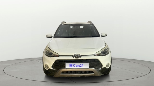 View Hyundai i20 Active Image 1 Used Hyundai i20 Active Image 1