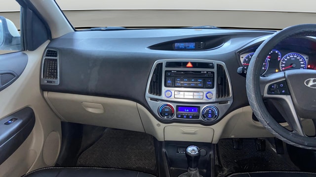 View Hyundai Elite i20 Image 31 Used Hyundai Elite i20 Image 31