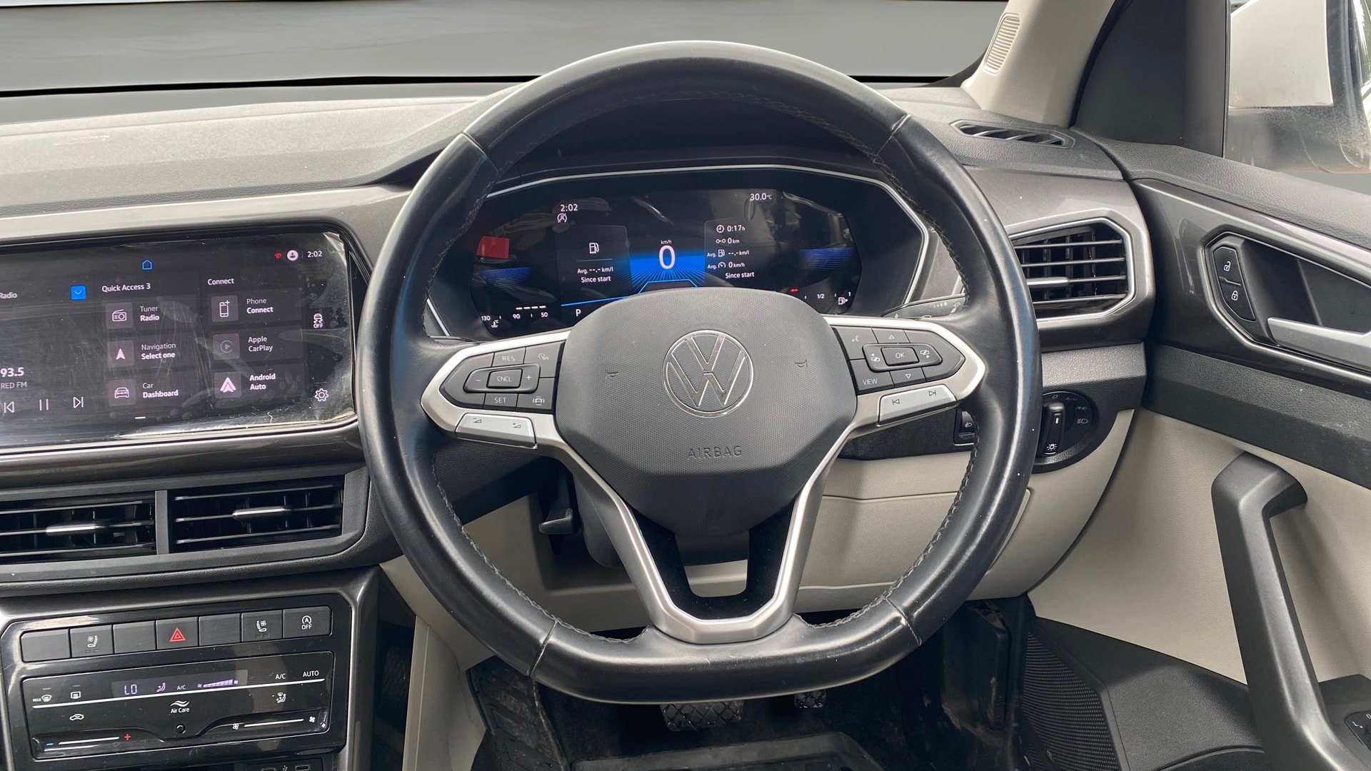 View 2023 Volkswagen Taigun 1.0 TSI Topline AT Image 21 Used 2023 Volkswagen Taigun 1.0 TSI Topline AT Image 21