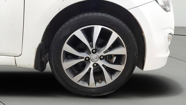 View Hyundai Verna Image 40 Used Hyundai Verna Image 40