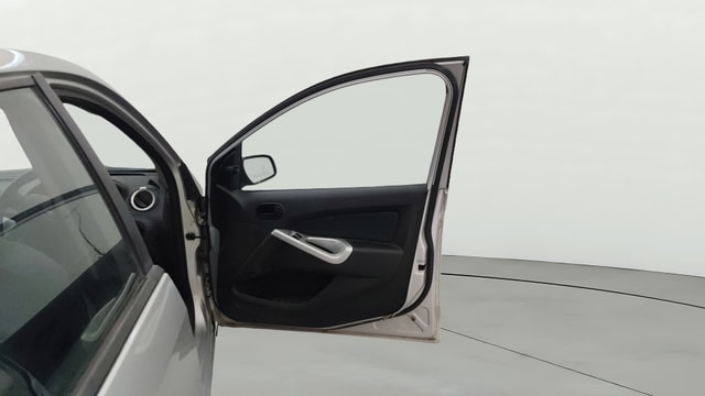 View Ford Figo Image 44 Used Ford Figo Image 44