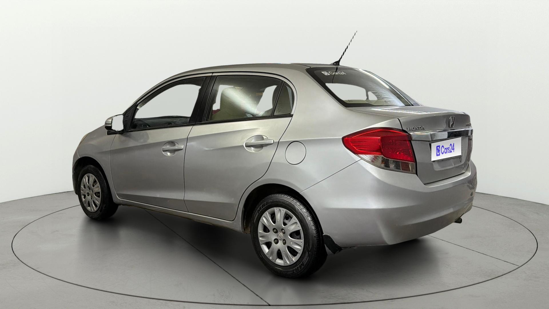 View 2015 Honda Amaze E MT Petrol BS IV Image 2 Used 2015 Honda Amaze E MT Petrol BS IV Image 2