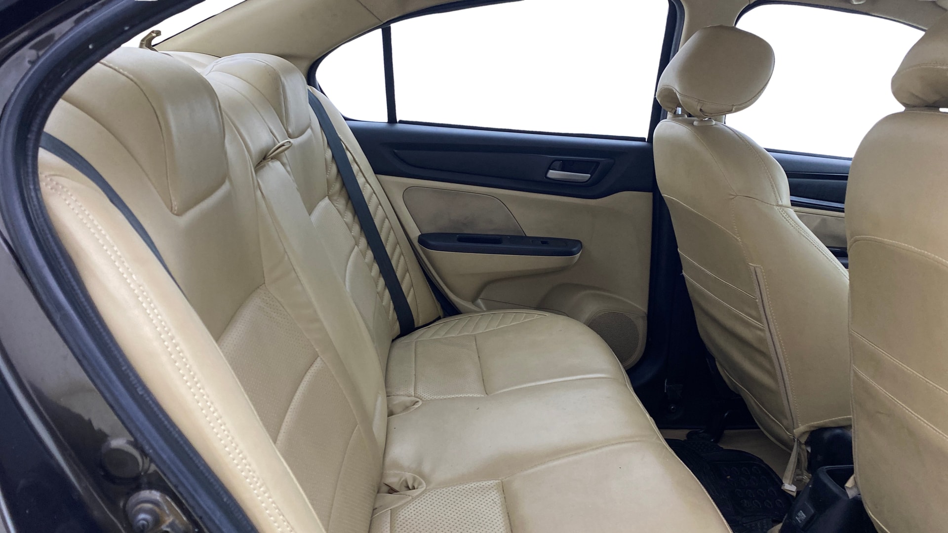 View 2018 Honda Amaze E MT Petrol BS IV Image 28 Used 2018 Honda Amaze E MT Petrol BS IV Image 28