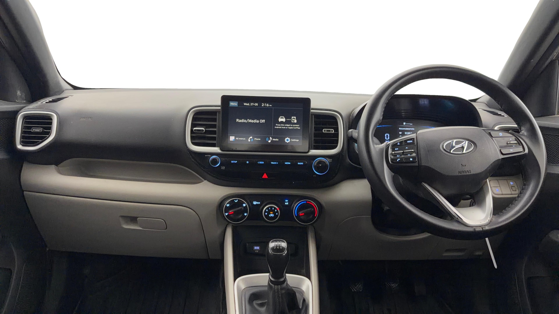 View 2022 Hyundai Venue E 1.2 Petrol BS IV Image 15 Used 2022 Hyundai Venue E 1.2 Petrol BS IV Image 15