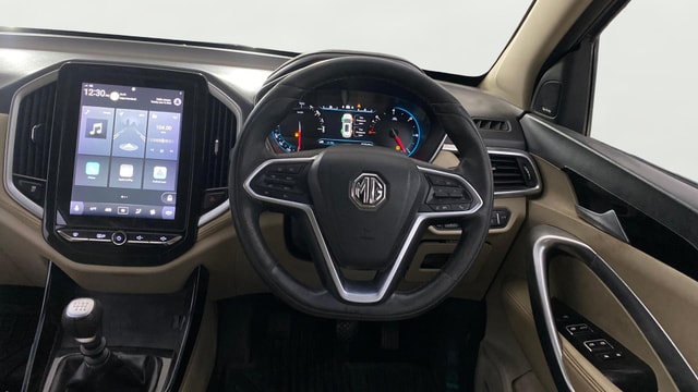 View MG Hector Image 13 Used MG Hector Image 13